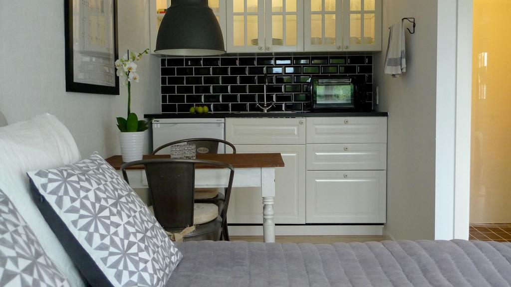 Dragondrum Bed & Kitchen Ullerslev エクステリア 写真