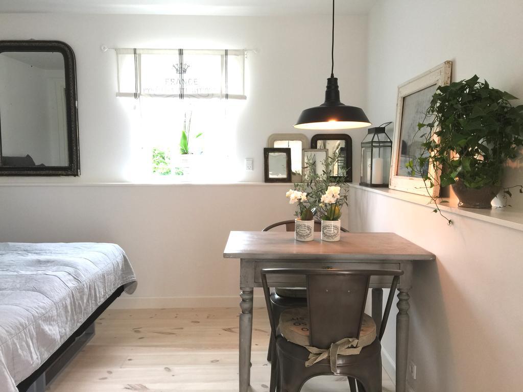 Dragondrum Bed & Kitchen Ullerslev エクステリア 写真